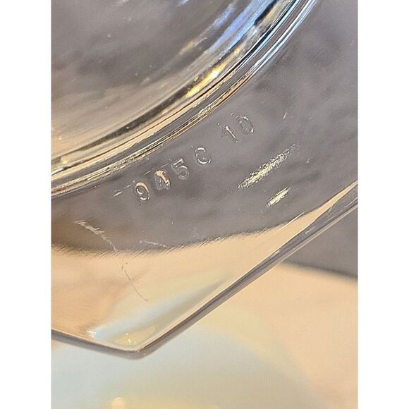 PYREX White & Black Scroll Oval DIVIDED CASSEROLE 1.5 Quart with Lid 945 C EUC - Picture 9 of 12